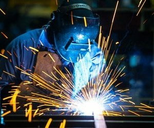'Automatic tools help welding industry grow' 6